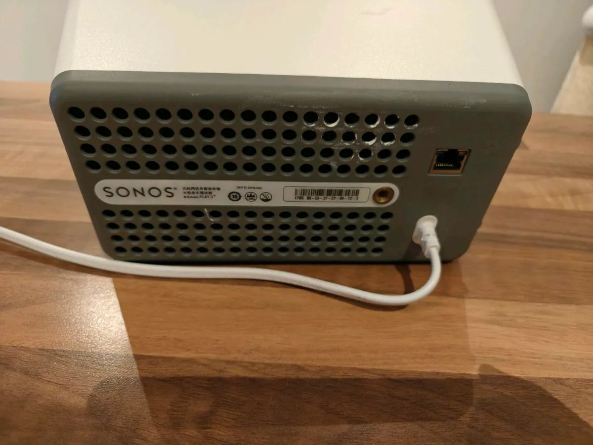 Sonos Play 3 Audio System - Image 3