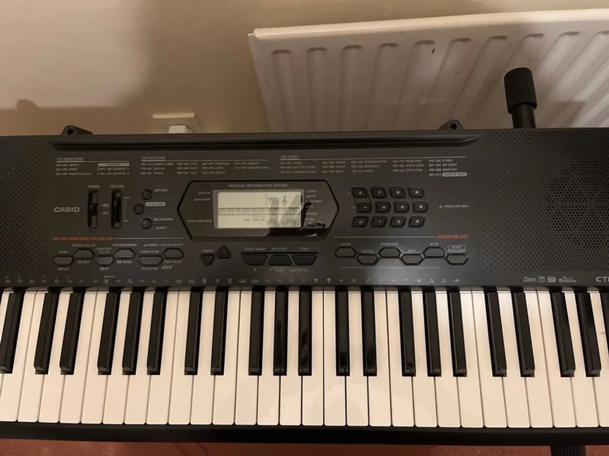Casio CTK-3000 Keyboard complete - Image 2