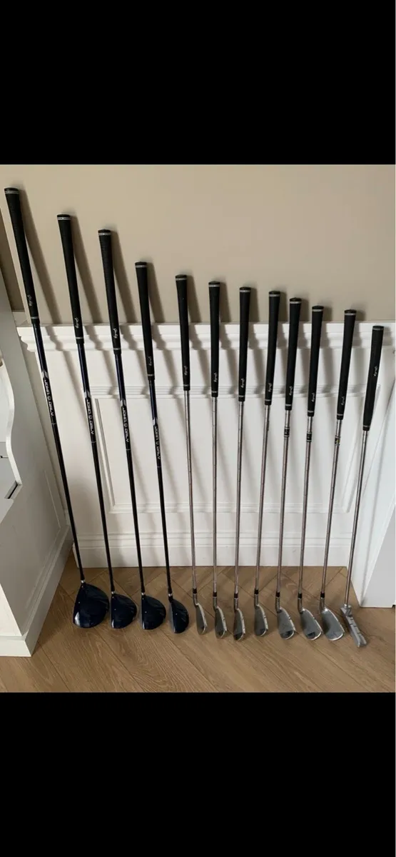 John Daly golf clubs - Image 1