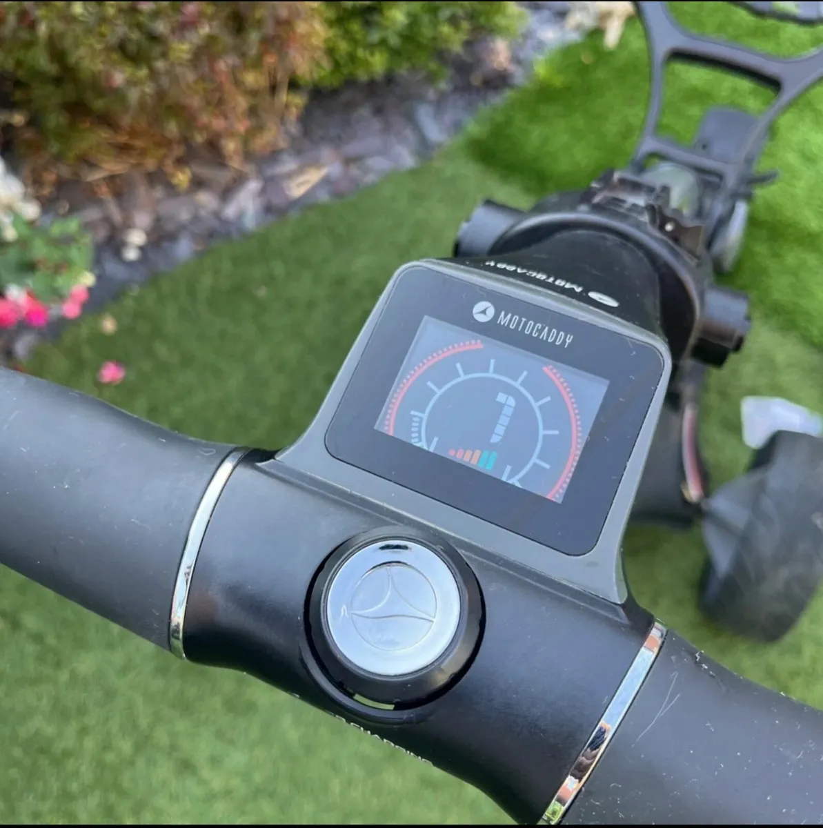 Motocaddy M1 - 2023 - Image 1