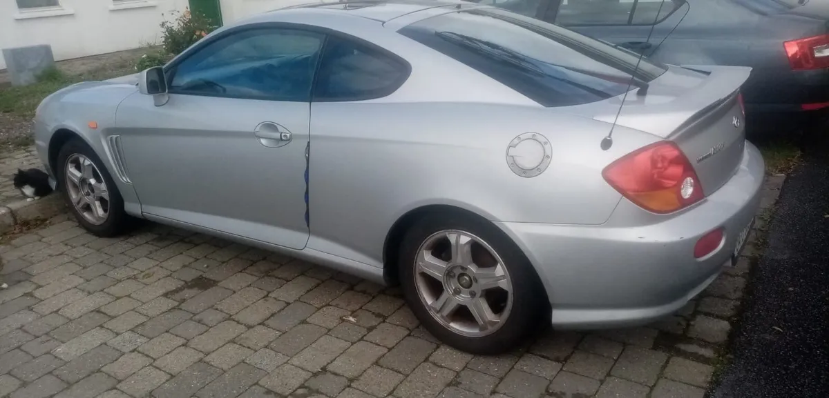 Hyundai Lantra 2004 - Image 2