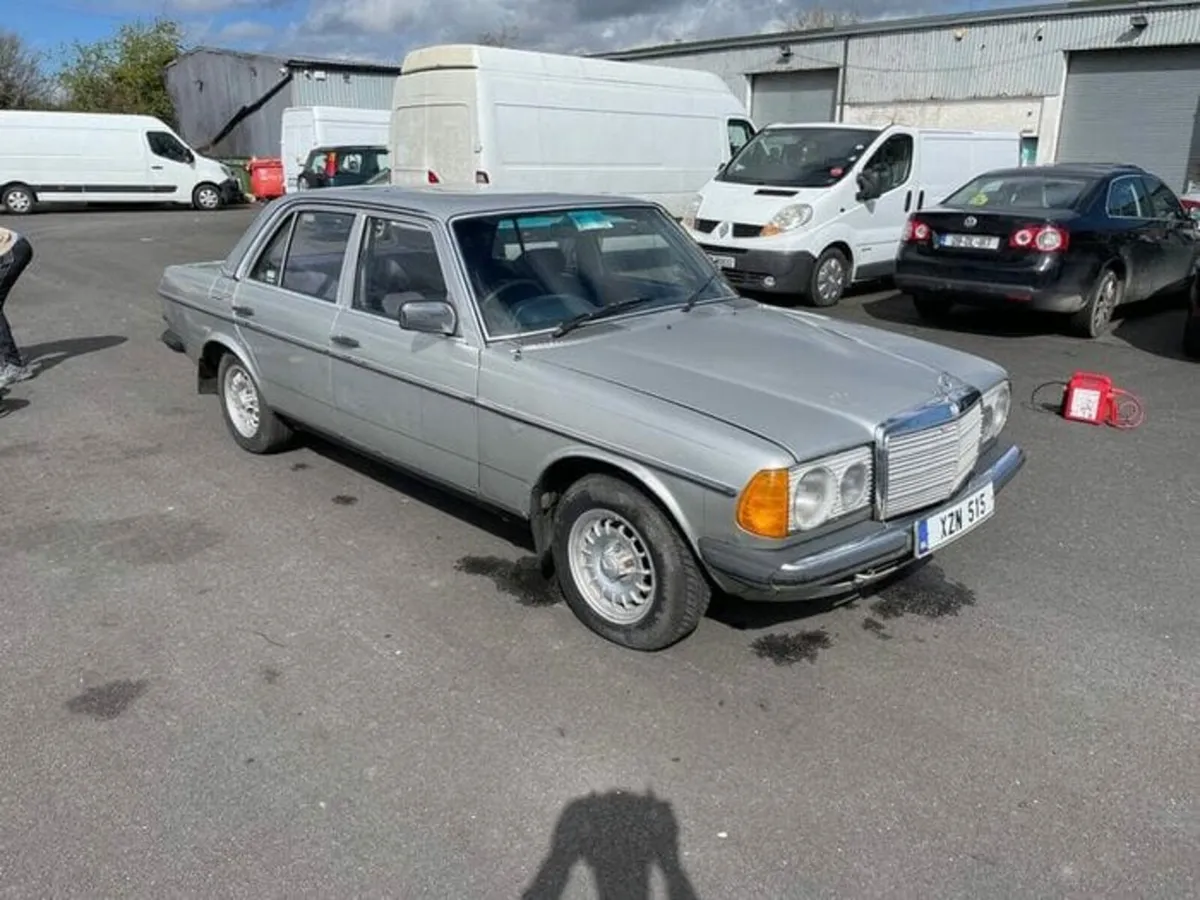 Mercedes Benz e class - Image 3