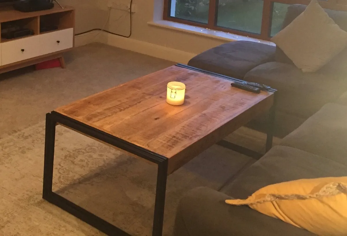 Coffee table - Image 1