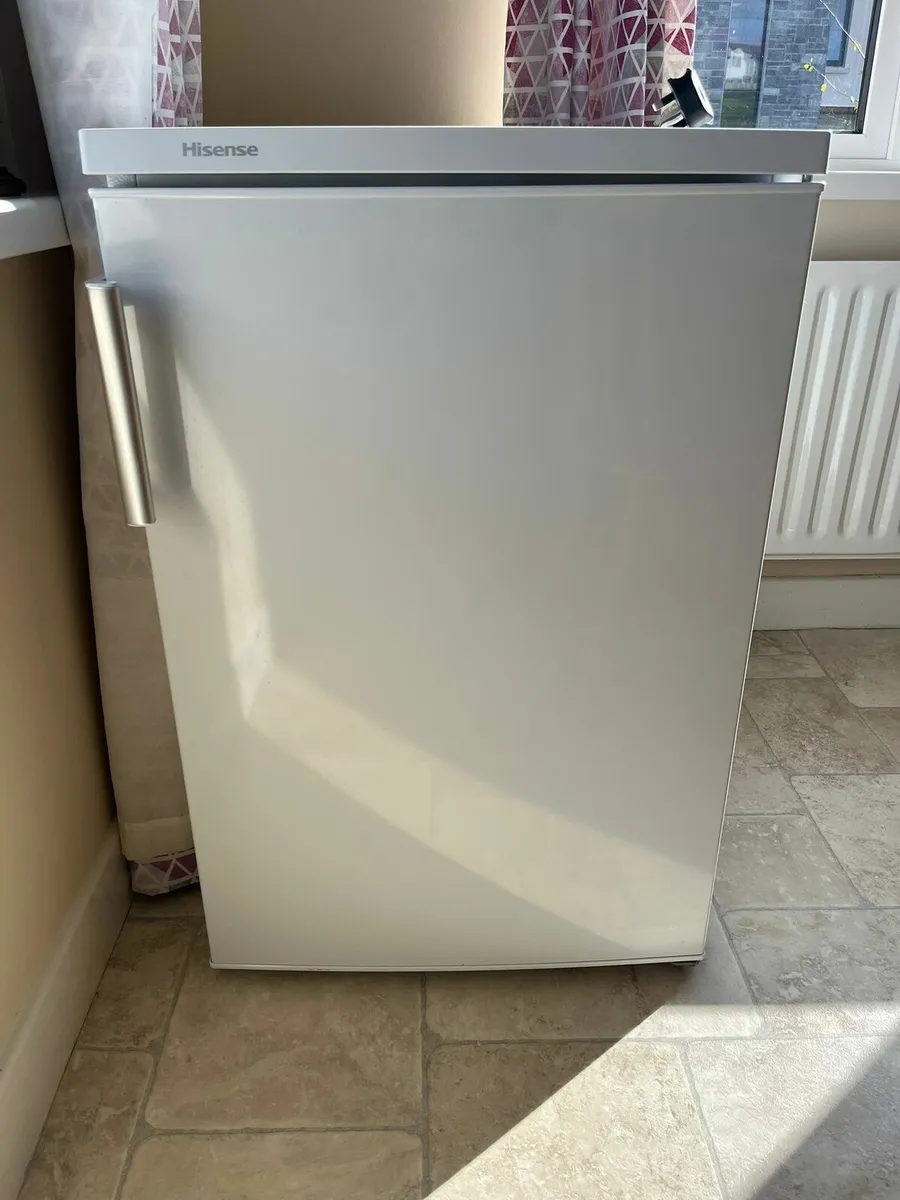 Fridge, as new , immiculate - Image 1