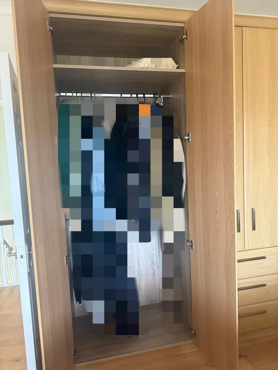 Wardrobe - Image 3
