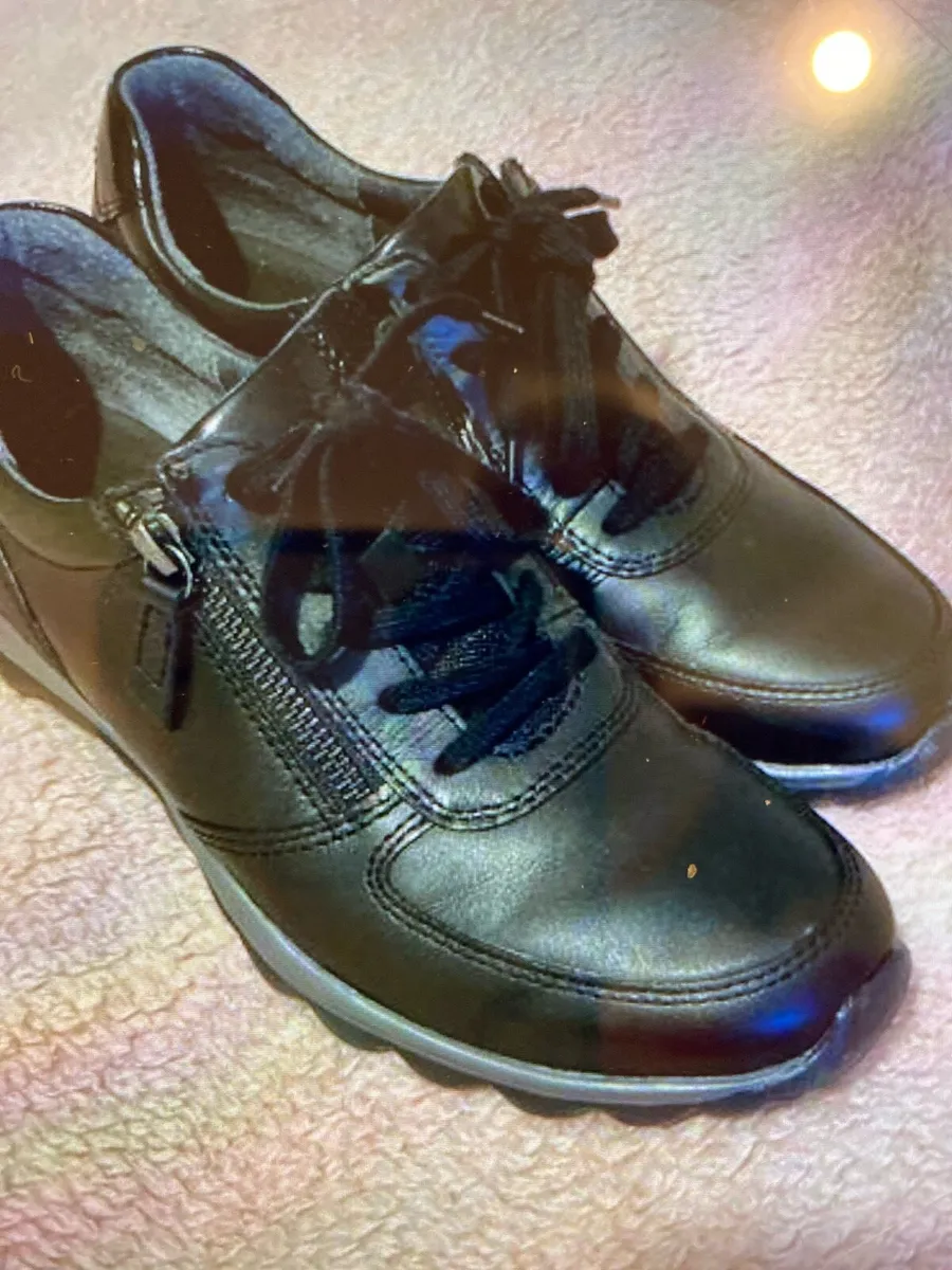 Gabour rolling stone black trainers - Image 1
