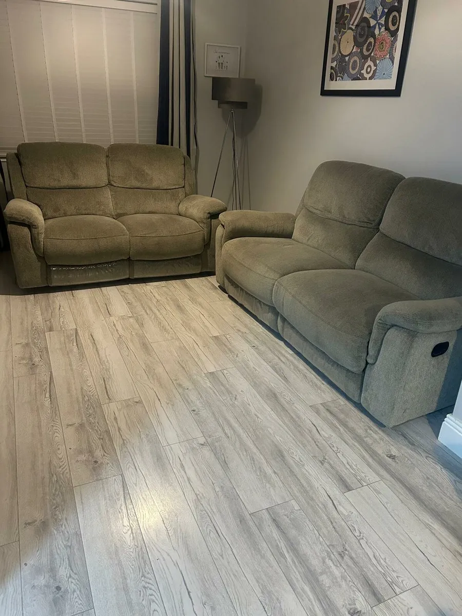 3+2 Seater Recliners - Image 1