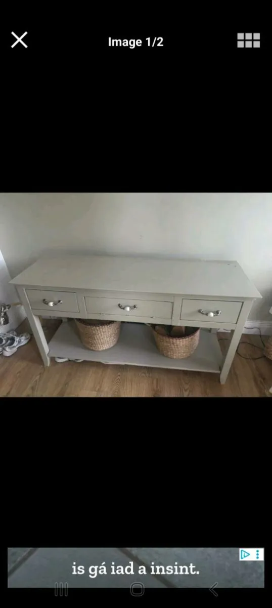 Console table