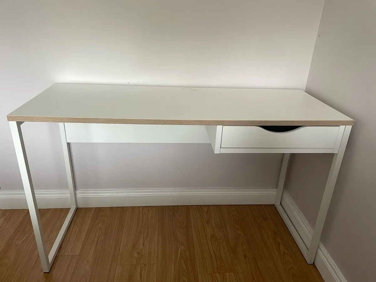 Home desk - Image 1