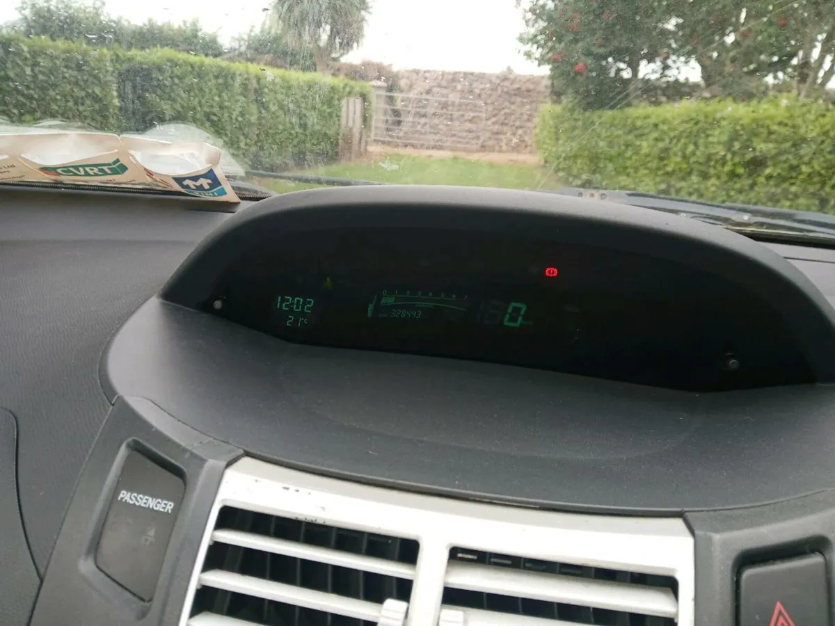 2006 toyota yaris Fermoy - Image 2