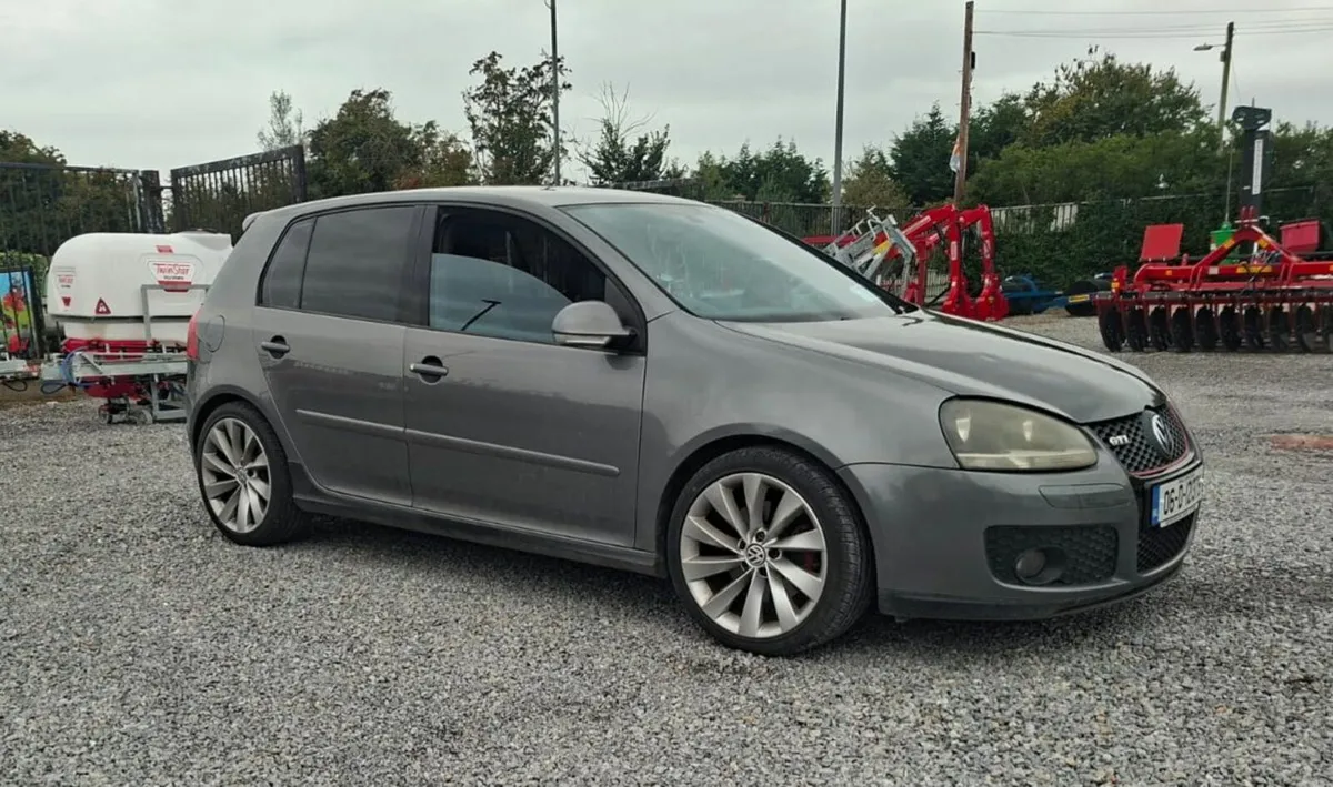 Volkswagen Golf 2006 - Image 2