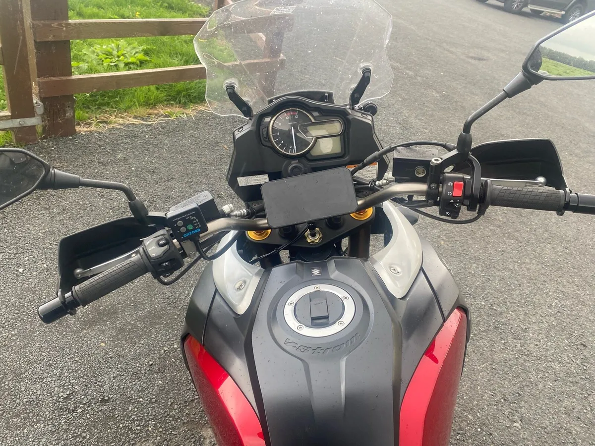 Motorcycle - Image 4