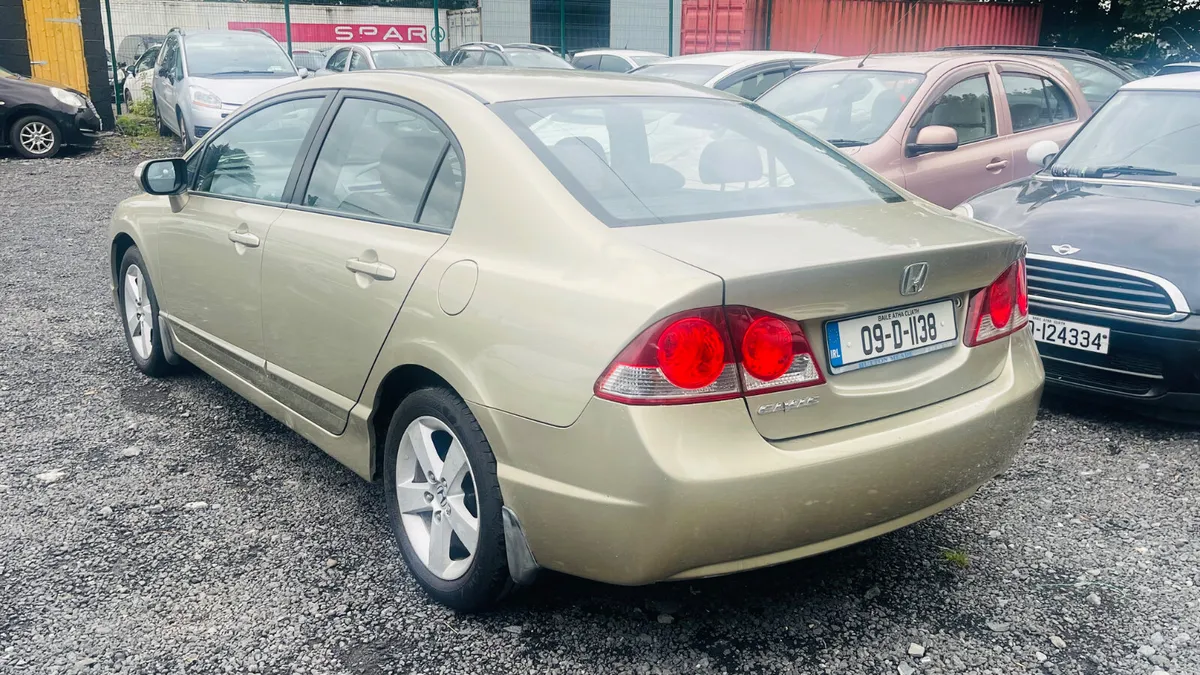 Honda Civic 2009 Low Mileage - Image 4