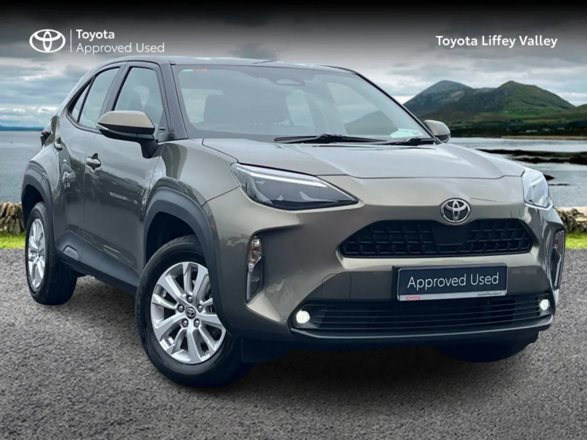 Toyota Yaris Cross YARIS CROSS LUNA - Image 1