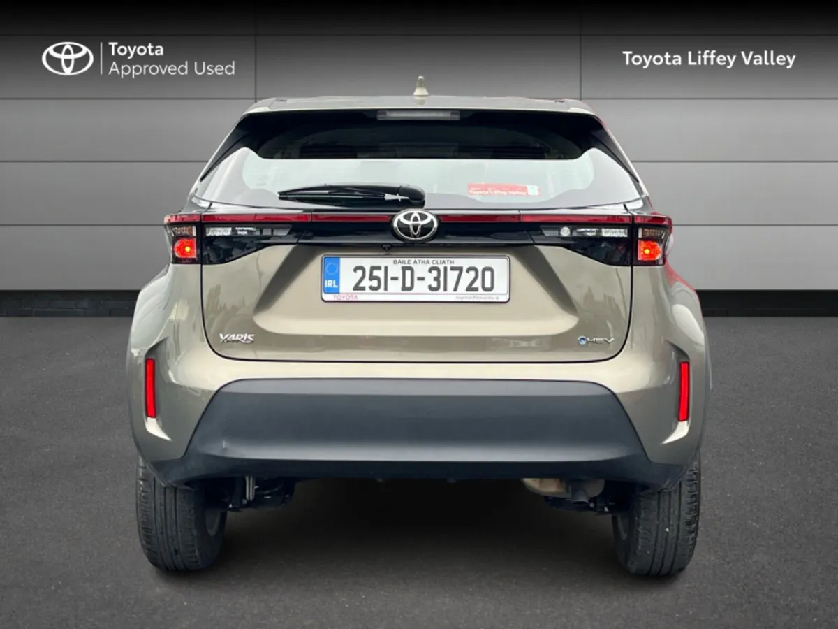 Toyota Yaris Cross YARIS CROSS LUNA - Image 4