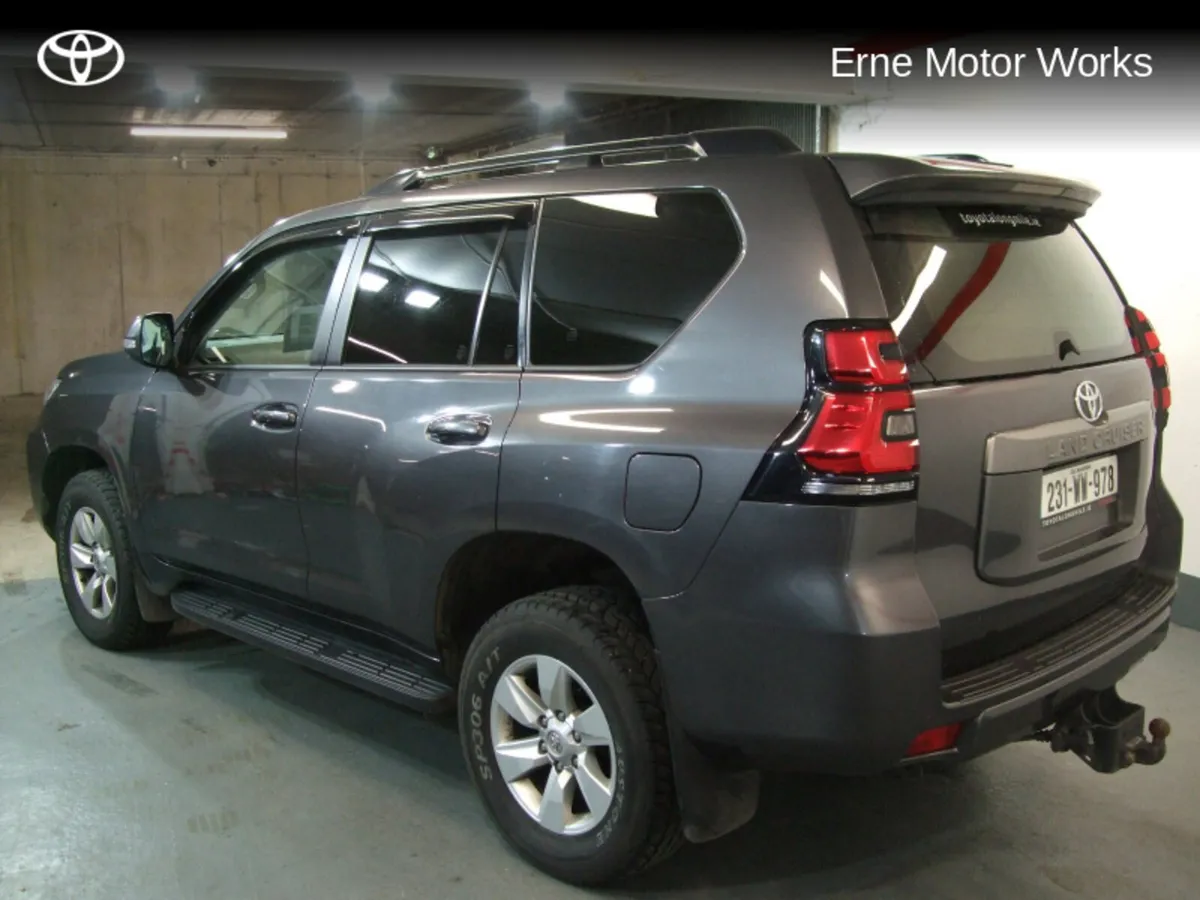 Toyota Land Cruiser LAND CRUISER LWB COMM A/T - Image 2