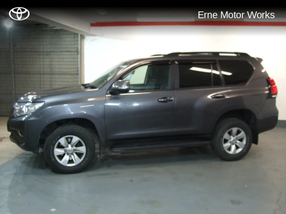 Toyota Land Cruiser LAND CRUISER LWB COMM A/T - Image 3