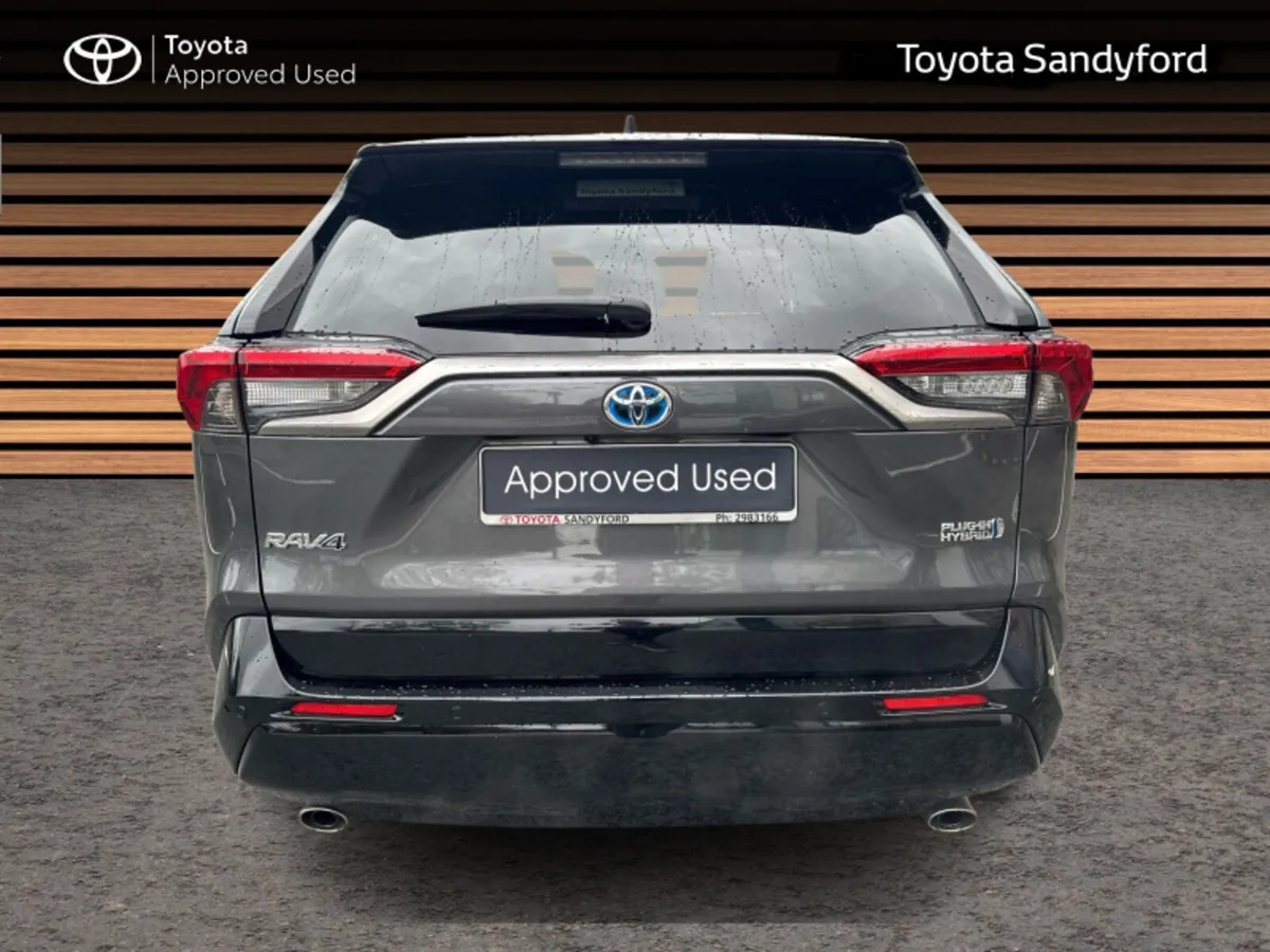 Toyota RAV4 4WD HYBRID SPORT PHEV // FULL LEATHER - Image 4
