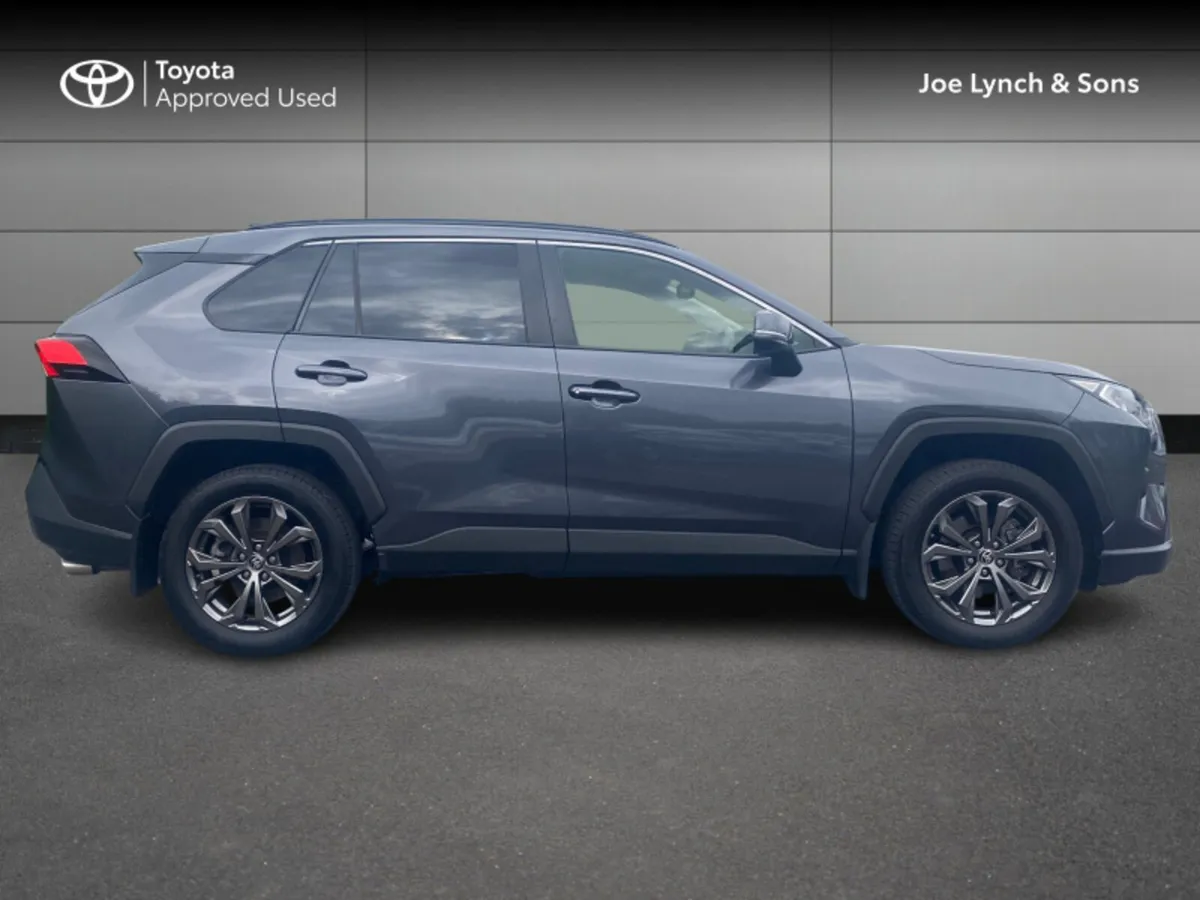 Toyota RAV4 RAV4 HYBRID SOL - Image 3