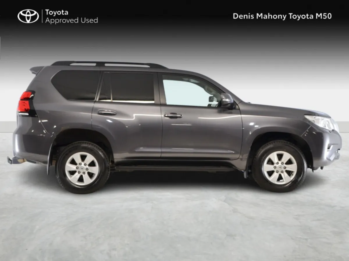 Toyota Land Cruiser LWB Commercial (VAT INCLUDED) - Image 3