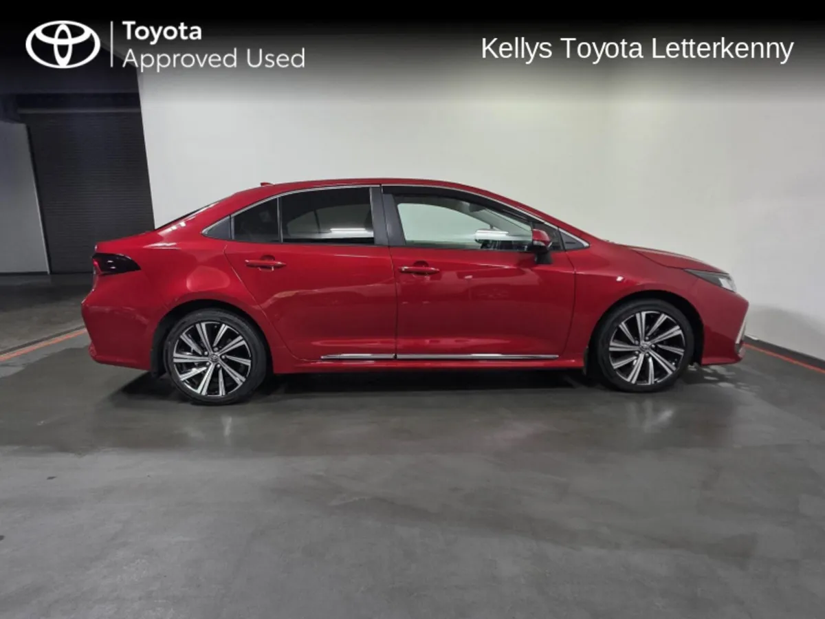 Toyota Corolla COROLLA HYBRID LUNA SPORT - 1.8 HYB - Image 2