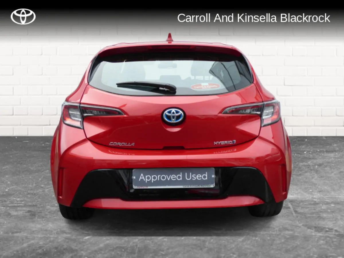 Toyota Corolla Hybrid Luna HB - Image 4