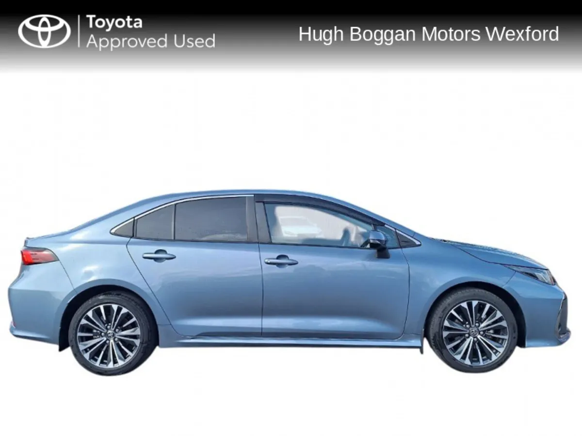 Toyota Corolla SALOON LUNA SPORT. - Image 3