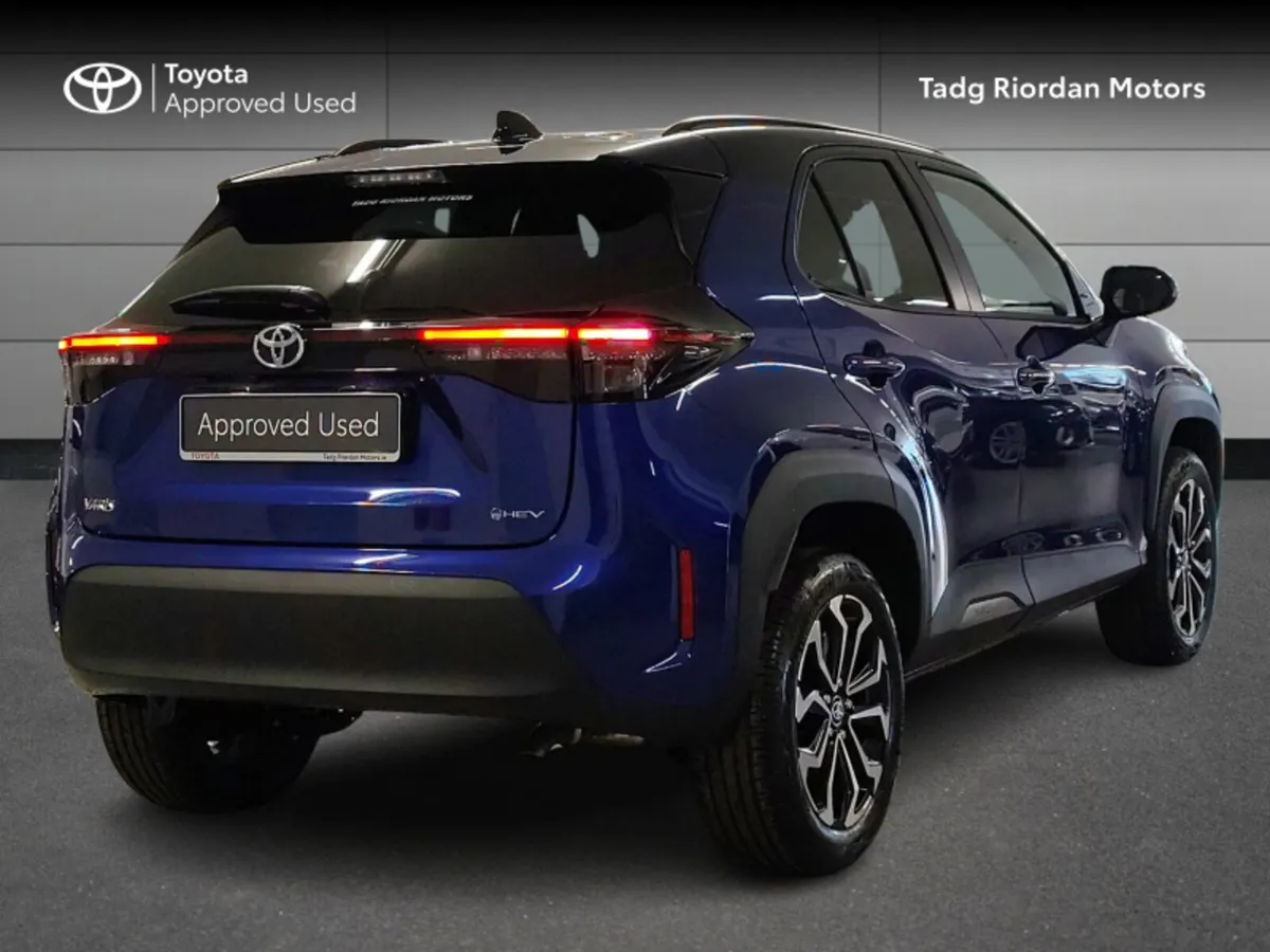 Toyota Yaris Cross LUNA SPORT BI - Image 2