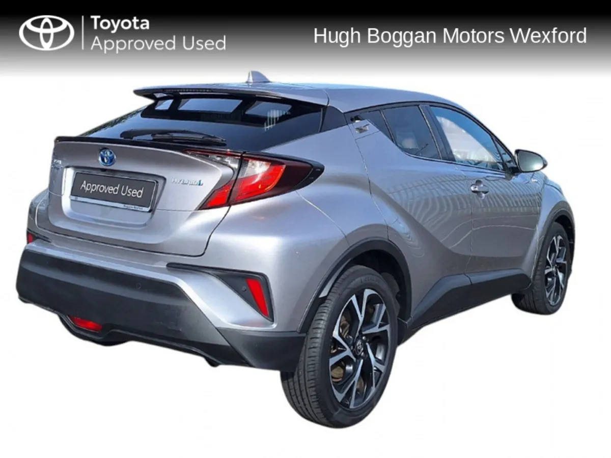 Toyota C-HR SPORT HYBRID - Image 2