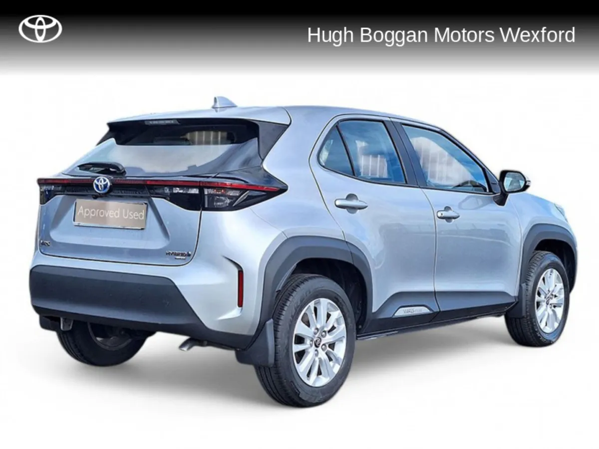 Toyota Yaris Cross LUNA HYBRID!! - Image 2
