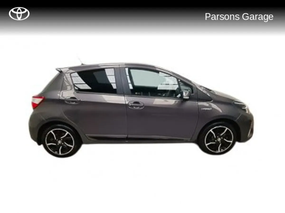 Toyota Other Yaris 1.5 Hybrid Design - Image 3