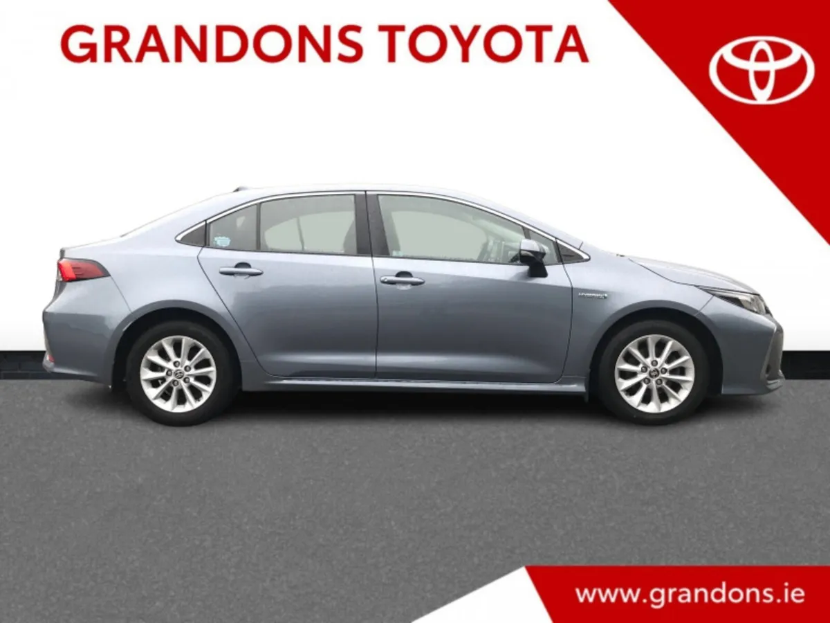 Toyota Corolla LUNA SALOON - GRANDONS - Image 3