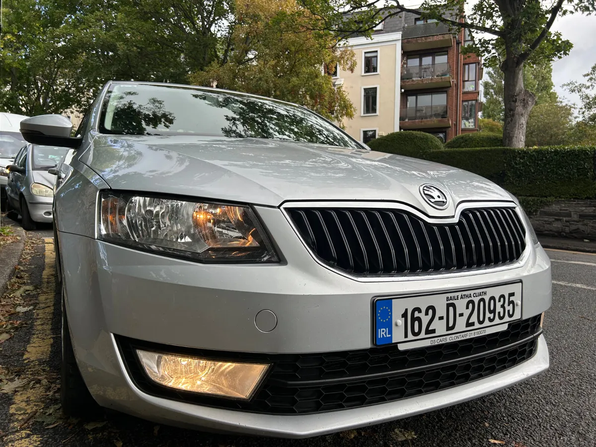 2016 SKODA OCTAIVA AUTOMATIC - Image 3