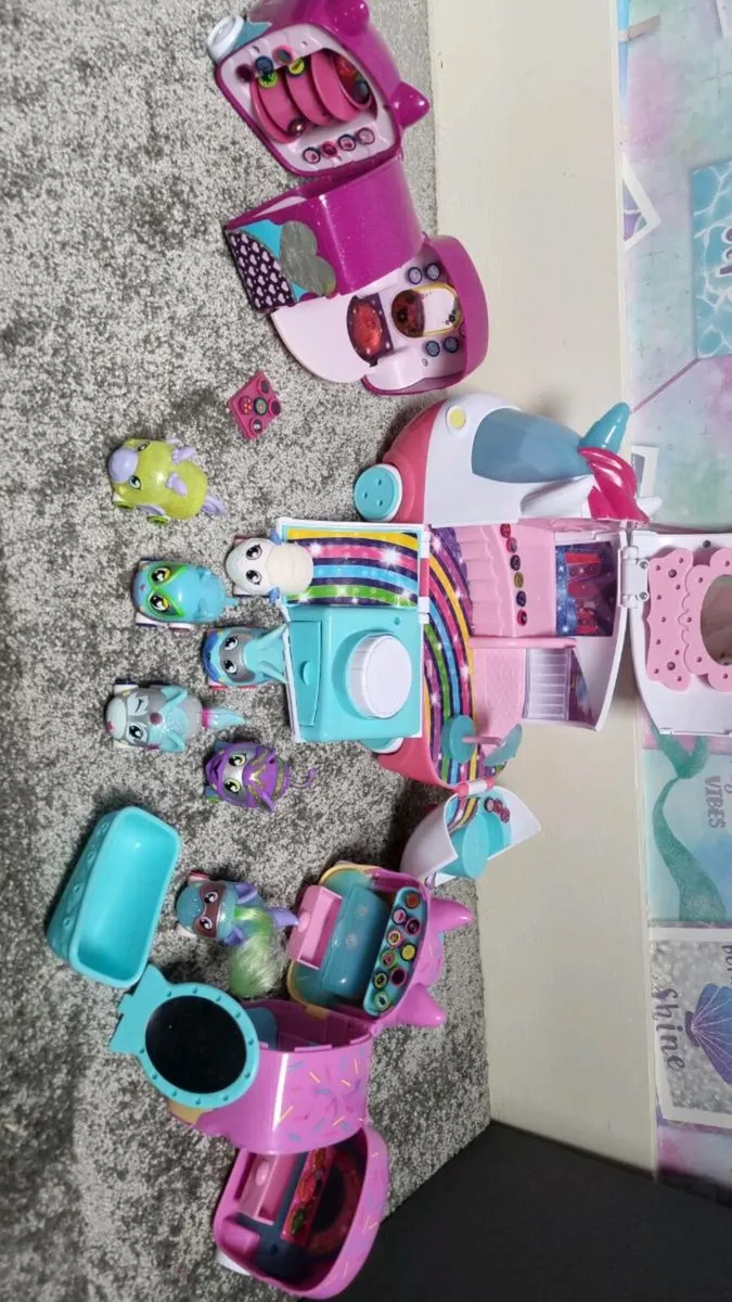 Girls Playroom Clearout - Image 4