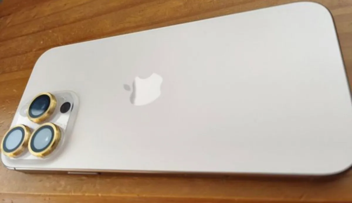 IPhone 16 Pro Max - Image 1