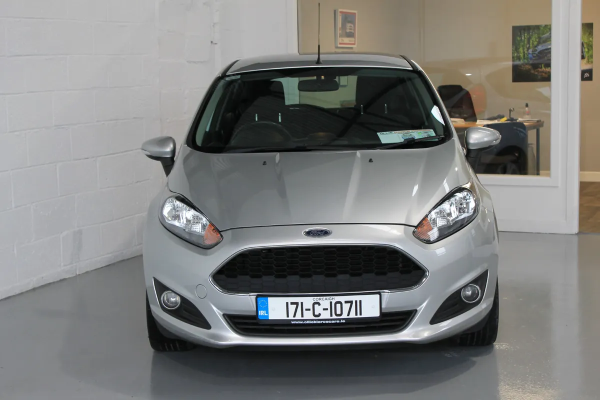 Ford Fiesta 2017 1.25 Zetec Finance Available - Image 3