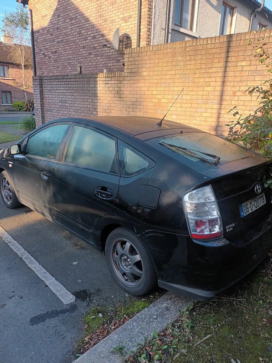 Toyota Prius 2006 - Image 4