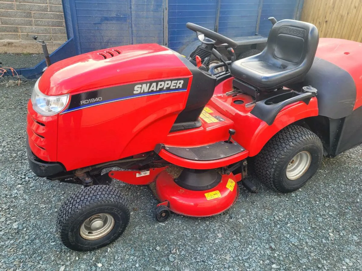 Snapper lawnmower - Image 2