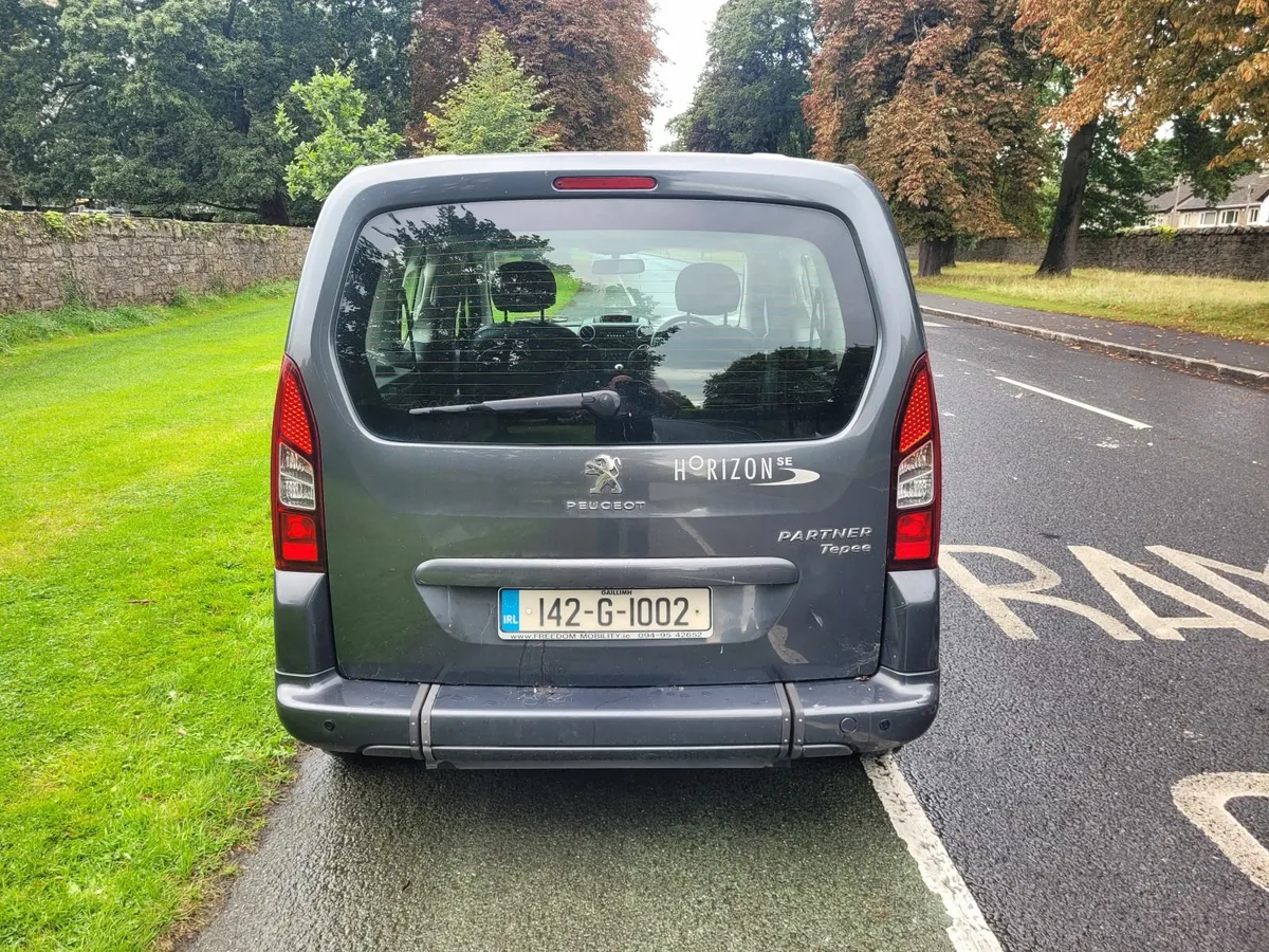 Peugeot Partner Tepee 2014 - Image 2