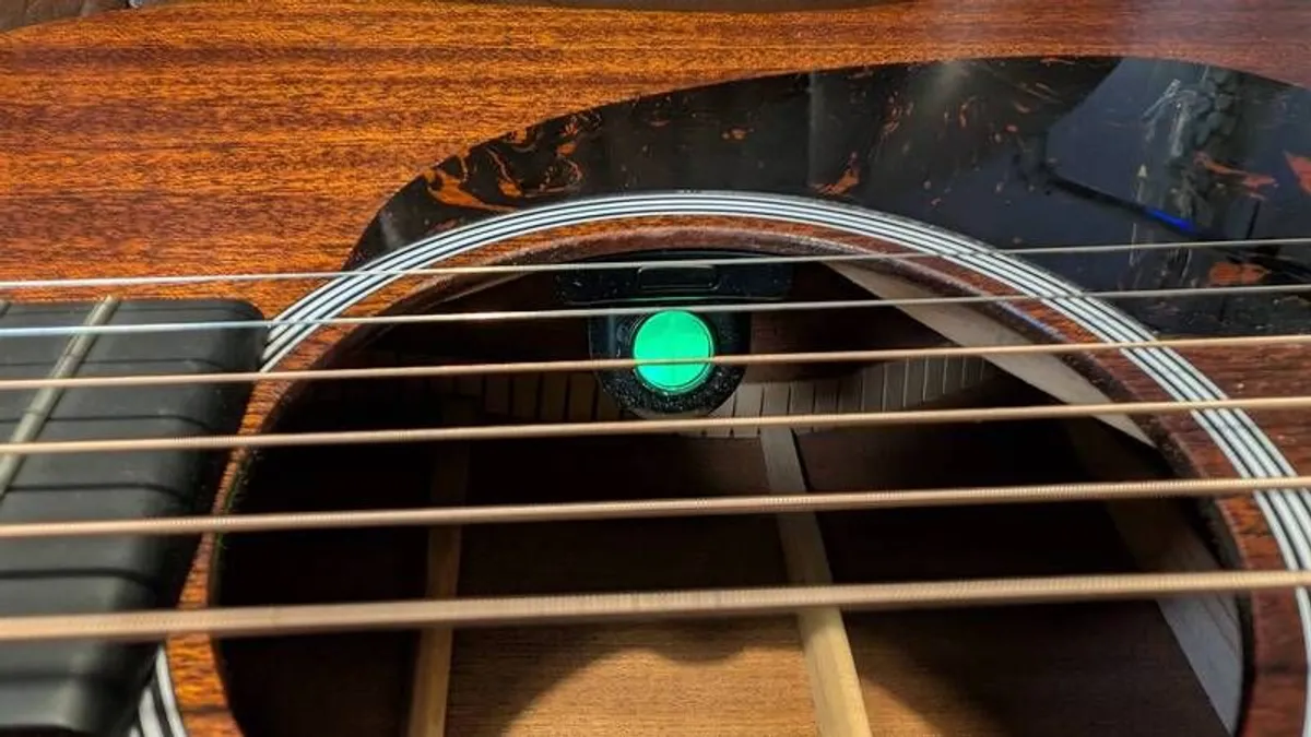 PRICE DROP: Martin D-10E Sapele acoustic guitar - Image 3