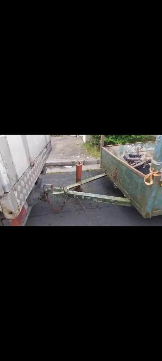 twin wheel trailer needs tlc - Image 1