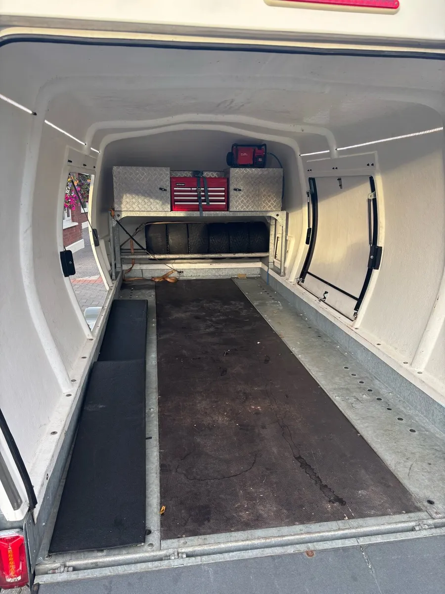 PRG race shuttle - Image 4