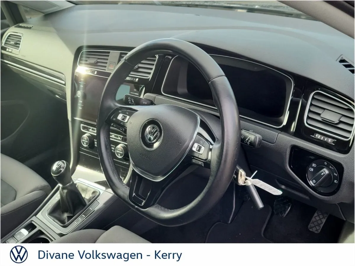 Volkswagen Golf Highline 1.6 TDI 115 BHP - Image 4