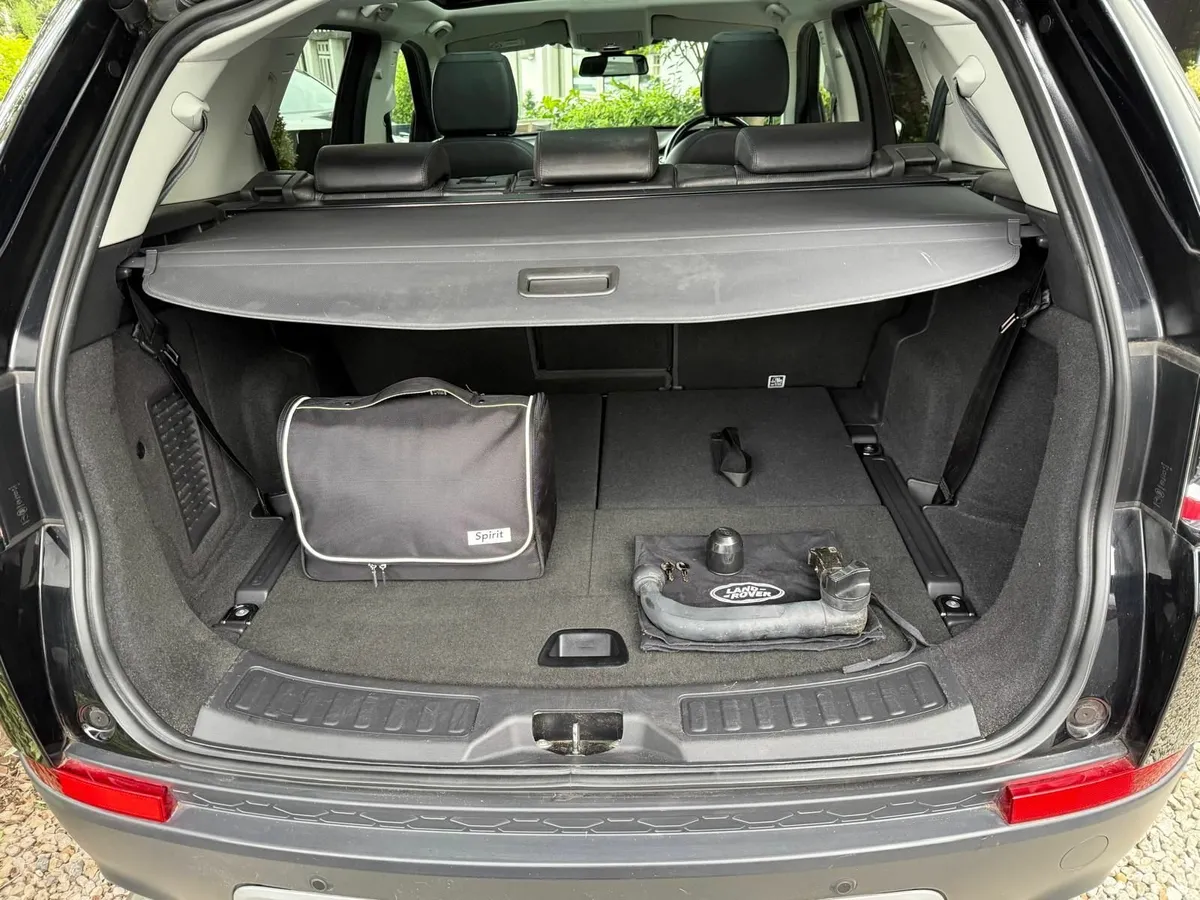 Land Rover Discovery Sport 2018 - Image 3