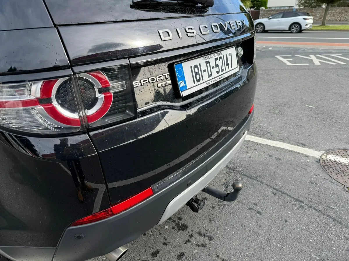 Land Rover Discovery Sport 2018 - Image 4