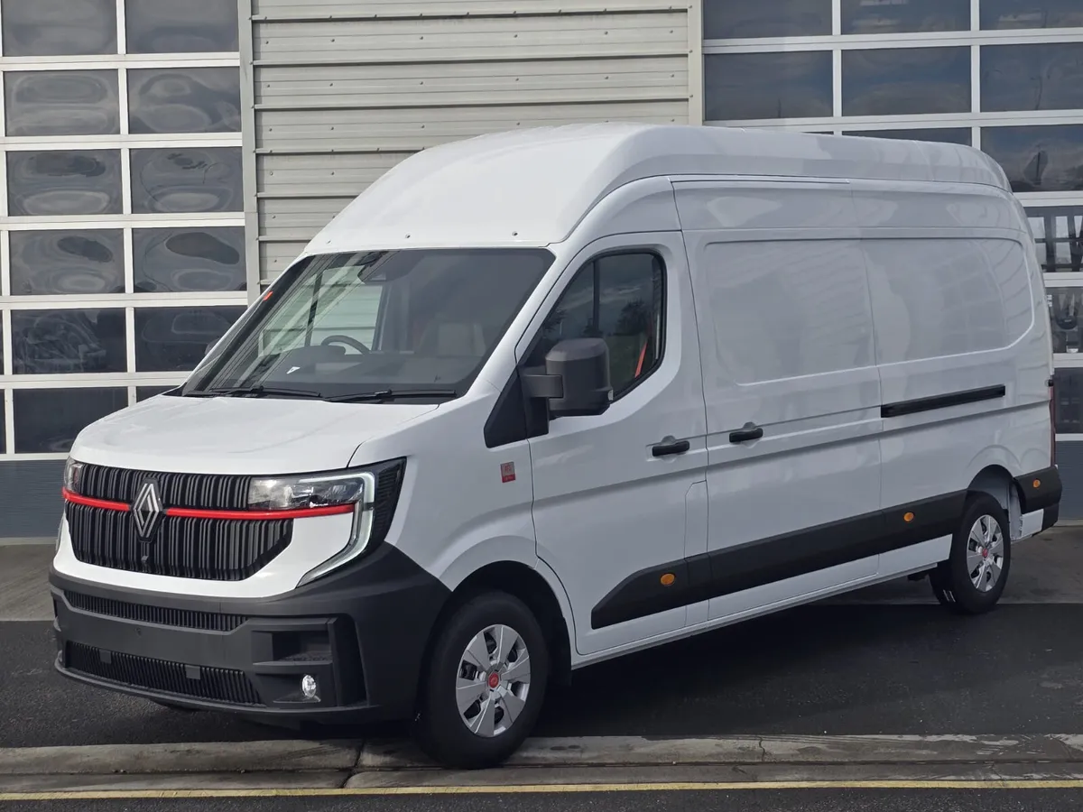 Renault Master Red Edition L3H3 170BHP - Image 2