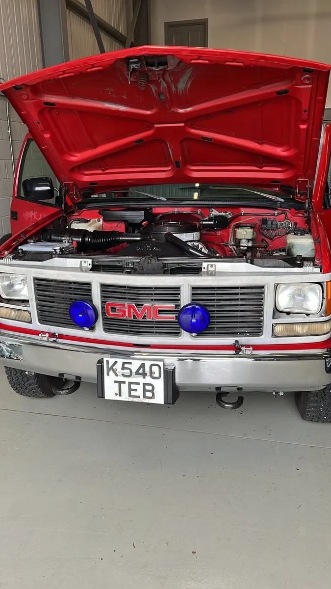 1991 GMC Fire truck - Image 4