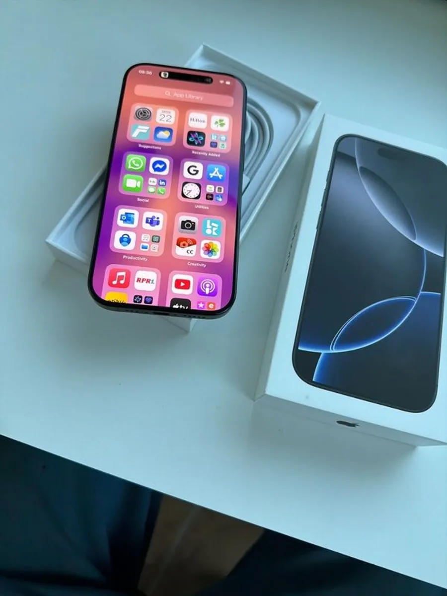 iPhone 16 pro 128gb - Image 2