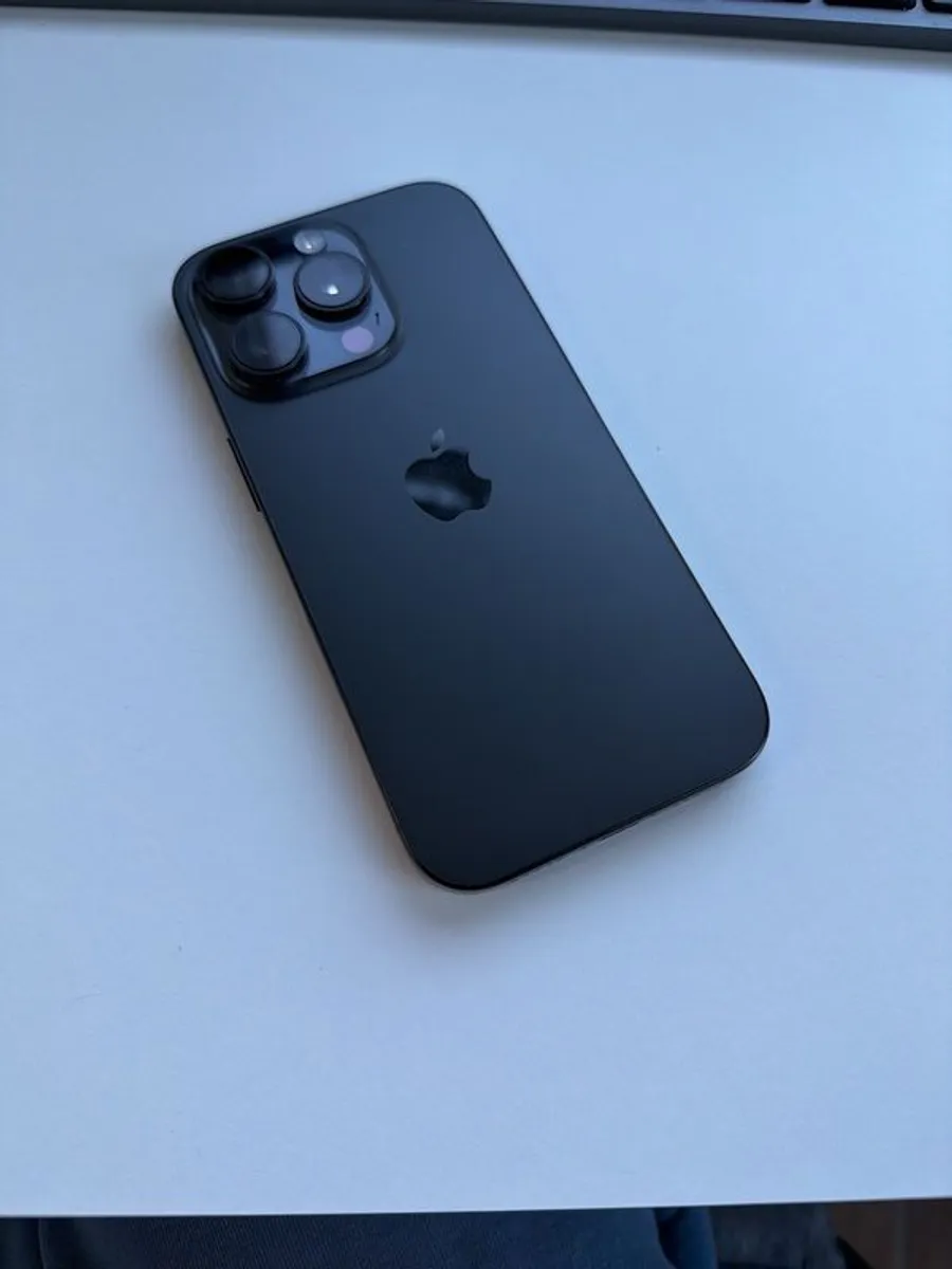 iPhone 16 pro 128gb - Image 4