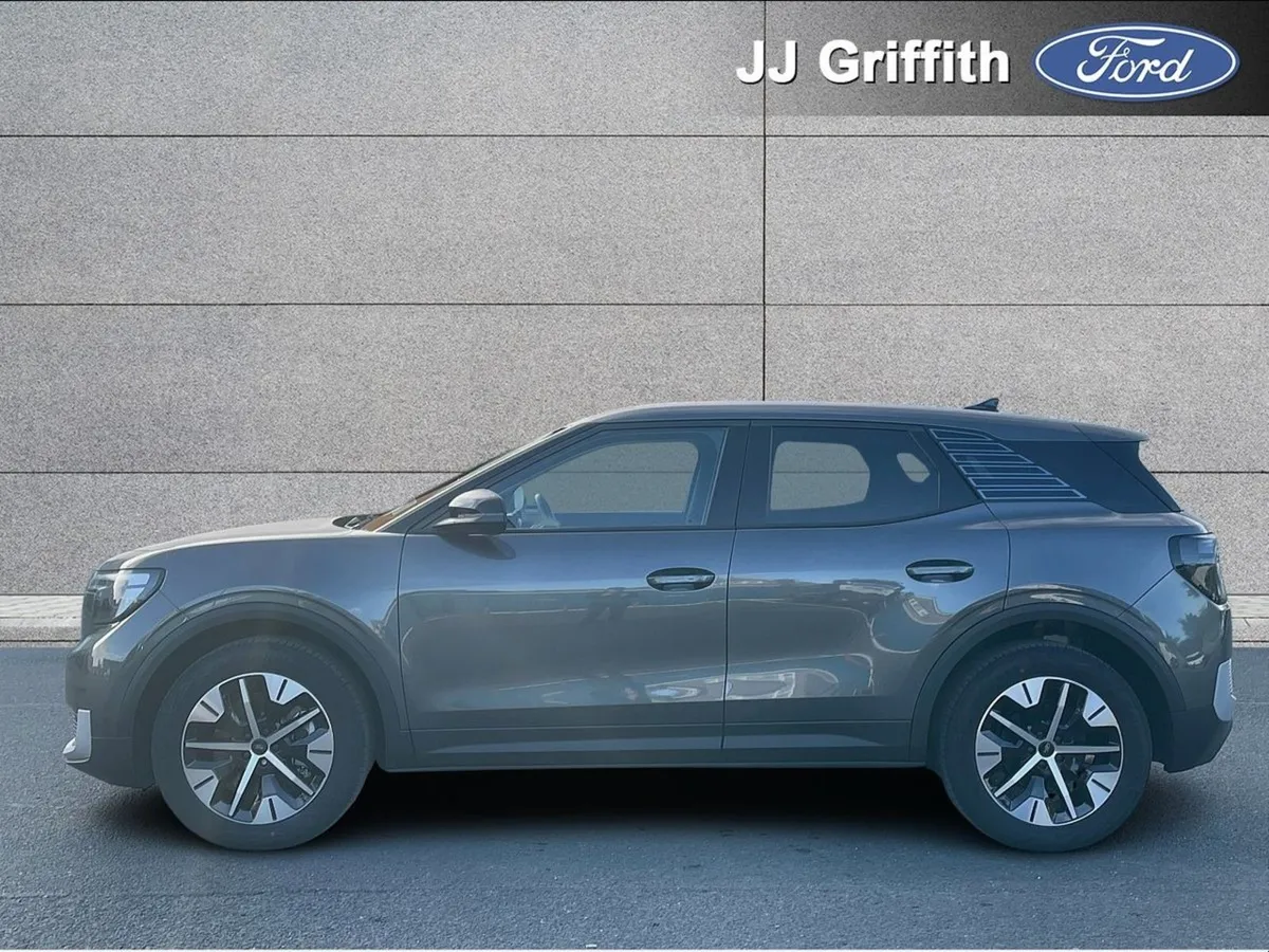 Ford Explorer Select 77kwh Extended Range RWD - Image 3